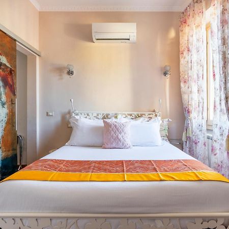 Central View Boutique - Milu Holidays Firenze Bagian luar foto