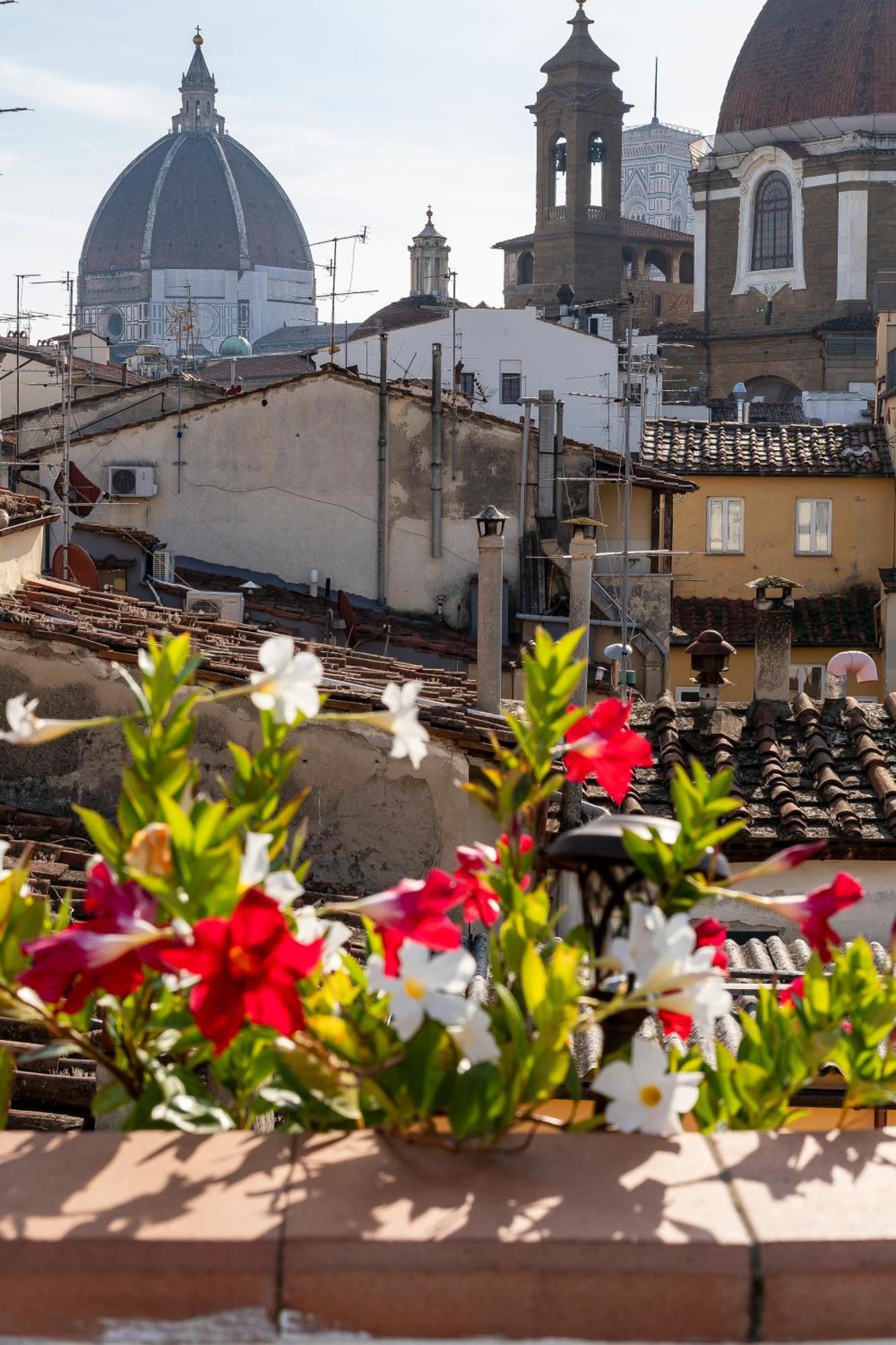 Central View Boutique - Milu Holidays Firenze Bagian luar foto